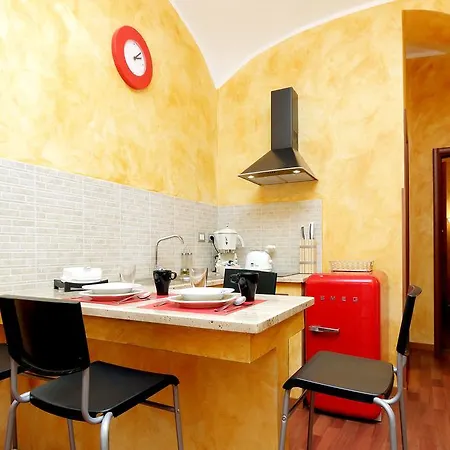 Daire Lucky Domus Esquilino *