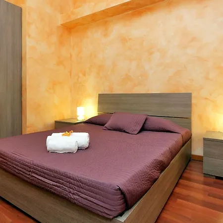 Daire Lucky Domus Esquilino *